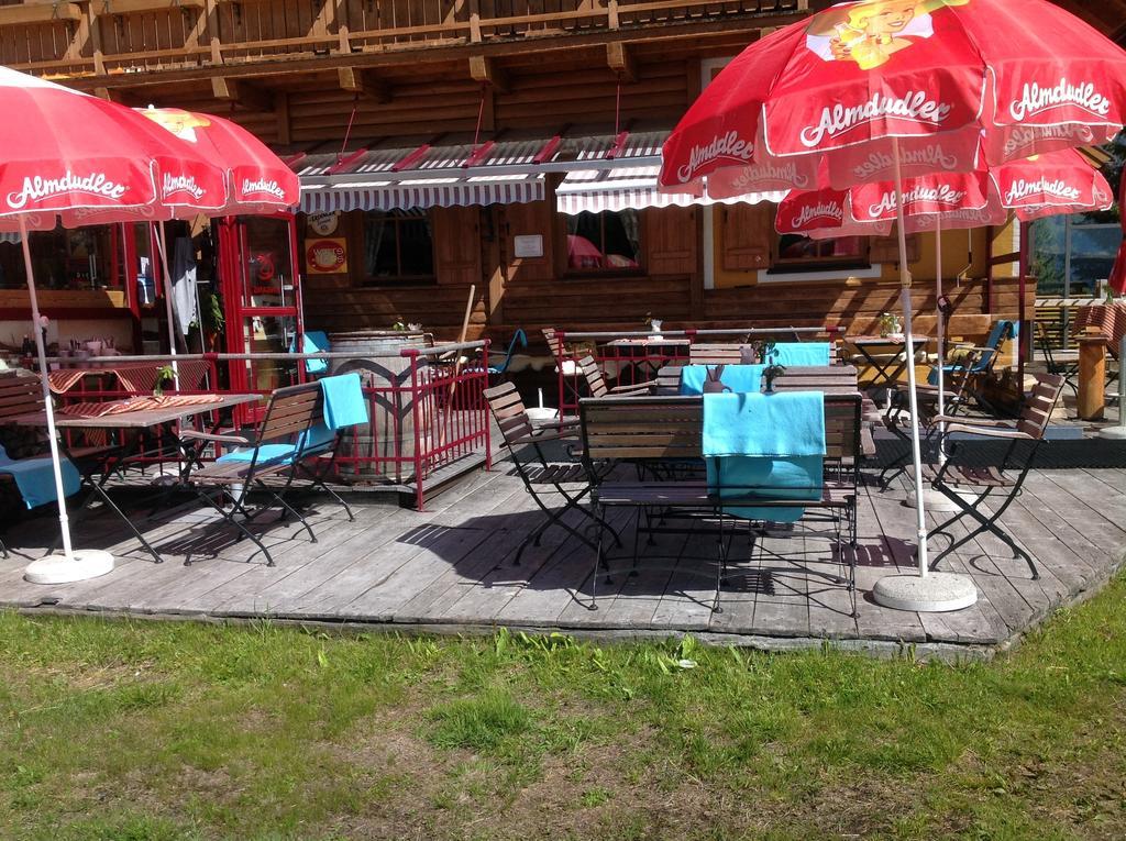 Sauschneideralm Hotell Faningberg Exteriör bild